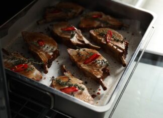 Свиные ребрышки в духовке: пошаговый рецепт