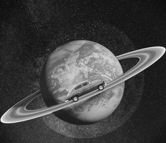 Ретроградный Сатурн в 10 доме гороскопа