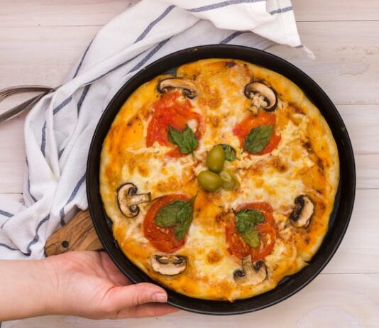 Творожная запеканка с курагой