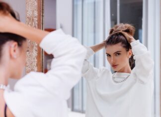 Самостоятельное подстригание челки шторки