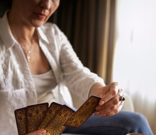 Гадание на картах Архангела Михаила