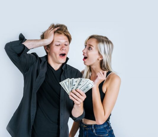 Заговор на мак для приманивания денег