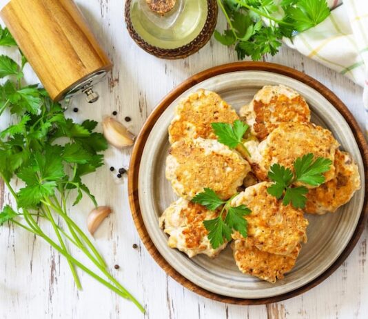 Котлеты из куриного филе: простой рецепт