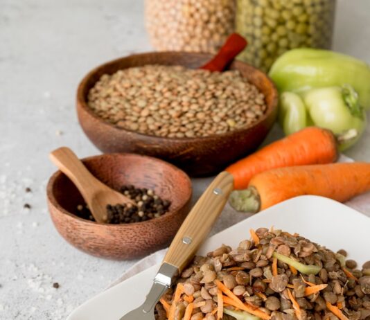 Гречка в горшочке с мясом