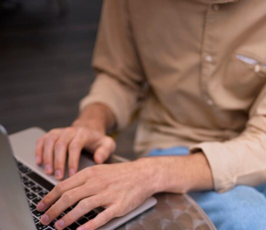 Как найти старую страницу ВКонтакте