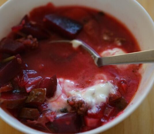 Приготовление борща со свеклой
