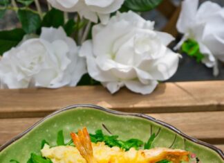 Ананасово-куриный салат