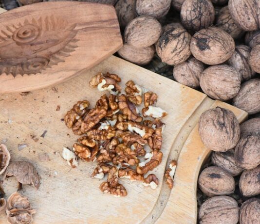 Грецкие орехи: идеи для поделок и блюд