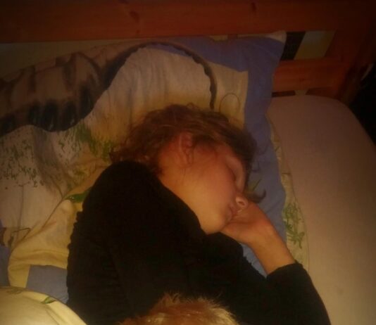 Видеть во сне бывшего одноклассника: толкование сна