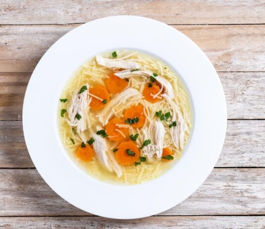 Сливочный суп из красной рыбы