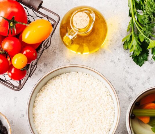 Рис в мультиварке: идеальный гарнир за 10 минут