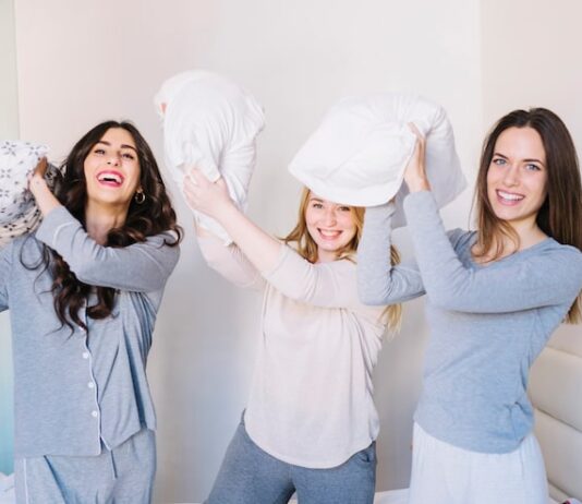 Толкование сна: много подушек