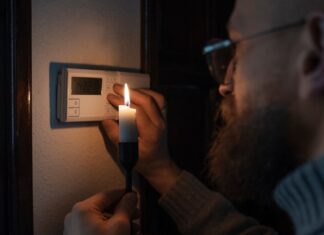 Передача показаний счетчиков света в Саратове