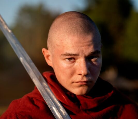 Сила и 9 мечей: сочетание