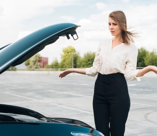 Сонник: Перевернутый автомобиль