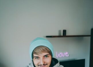 Милое пожелание доброго утра парню