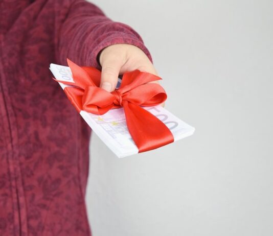 Подарочные сертификаты: лента номиналов