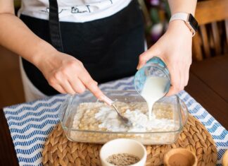 Варка овсяной молочной каши