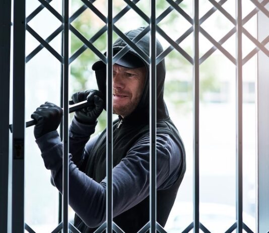 Толкование сна: муж в тюрьме