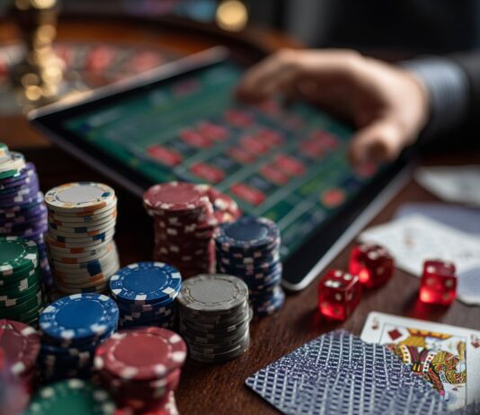 Топ-5 самых популярных игр в онлайн-казино: стратегии и советы от профессионалов