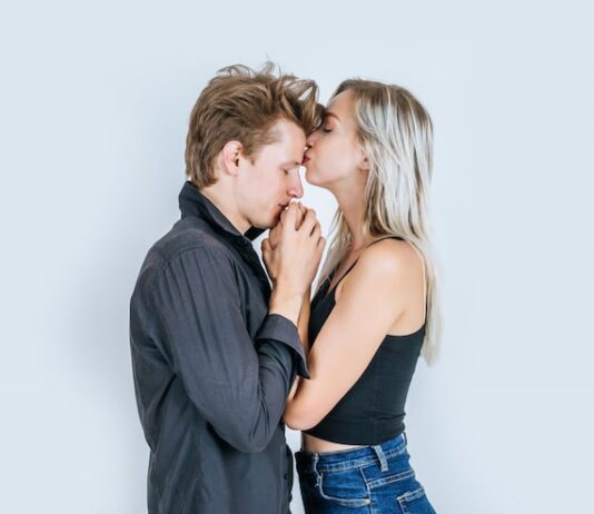 Приснился поцелуй с бывшей девушкой