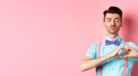 Как оригинально подкатить к парню