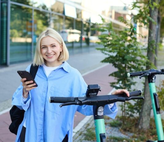 Приложение для Яндекс.Самокатов в СПб