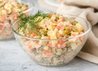 Рецепт салата Мимоза с горбушей
