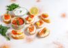 Мини-бутерброды на шпажках: рецепты