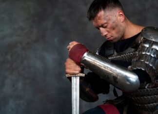 Рыцарь Мечей: Вопрос Времени