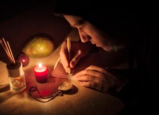 Гадание на рунах: взгляд в ближайшее будущее