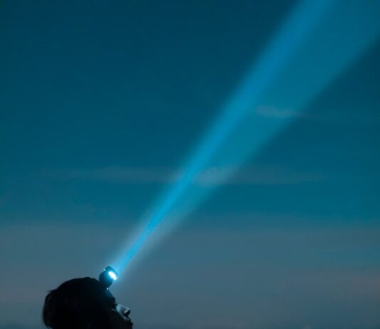 Вольтаж в шокер-фонарике