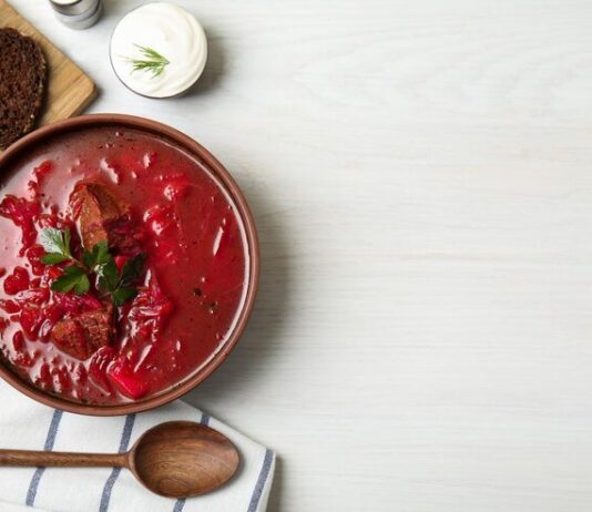 К чему снится борщ красный