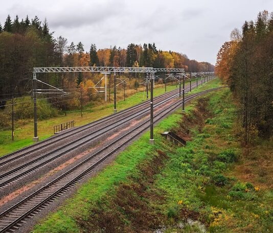 Толкование сна: железная дорога, рельсы, поезд