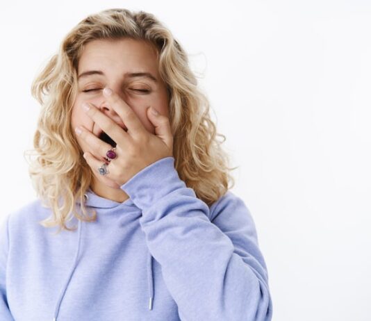 Сонник: что значит, если зуб выпал во сне