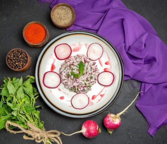 Рецепт салата из белой редьки