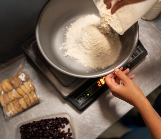 Пирог в мультиварке: простой рецепт