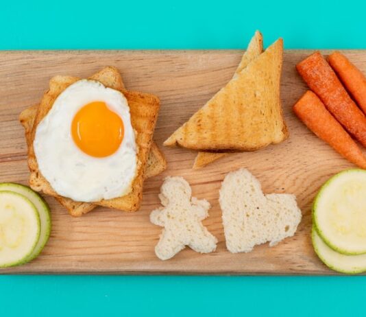 Бутерброды с яйцом: пошаговый рецепт