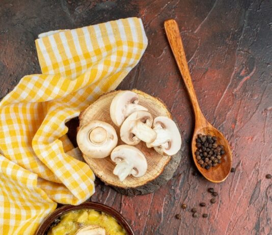 Классический жульен из шампиньонов