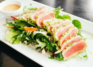 Салат из тунца и капусты