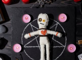 Дьявол на да нет: толкование карты Таро