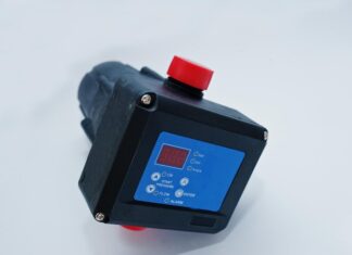 Гальванометр vs Амперметр: Чем они отличаются?