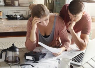 Напомнить другу о долге: тактичные способы