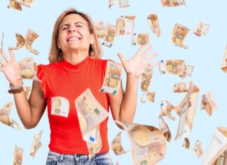 Снились крупные бумажные купюры