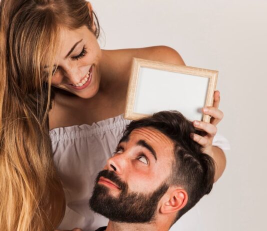 Мужчина делает женщину счастливой: цитаты