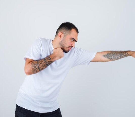 Татуировка Стрелка Вверх: Значение и Символизм