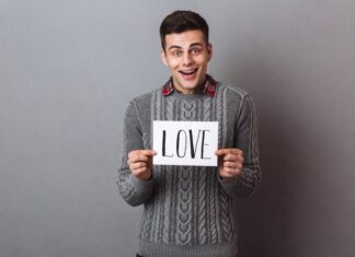 Как написать смс мужчине: советы и примеры