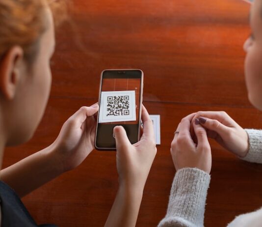 Как найти QR код ВКонтакте